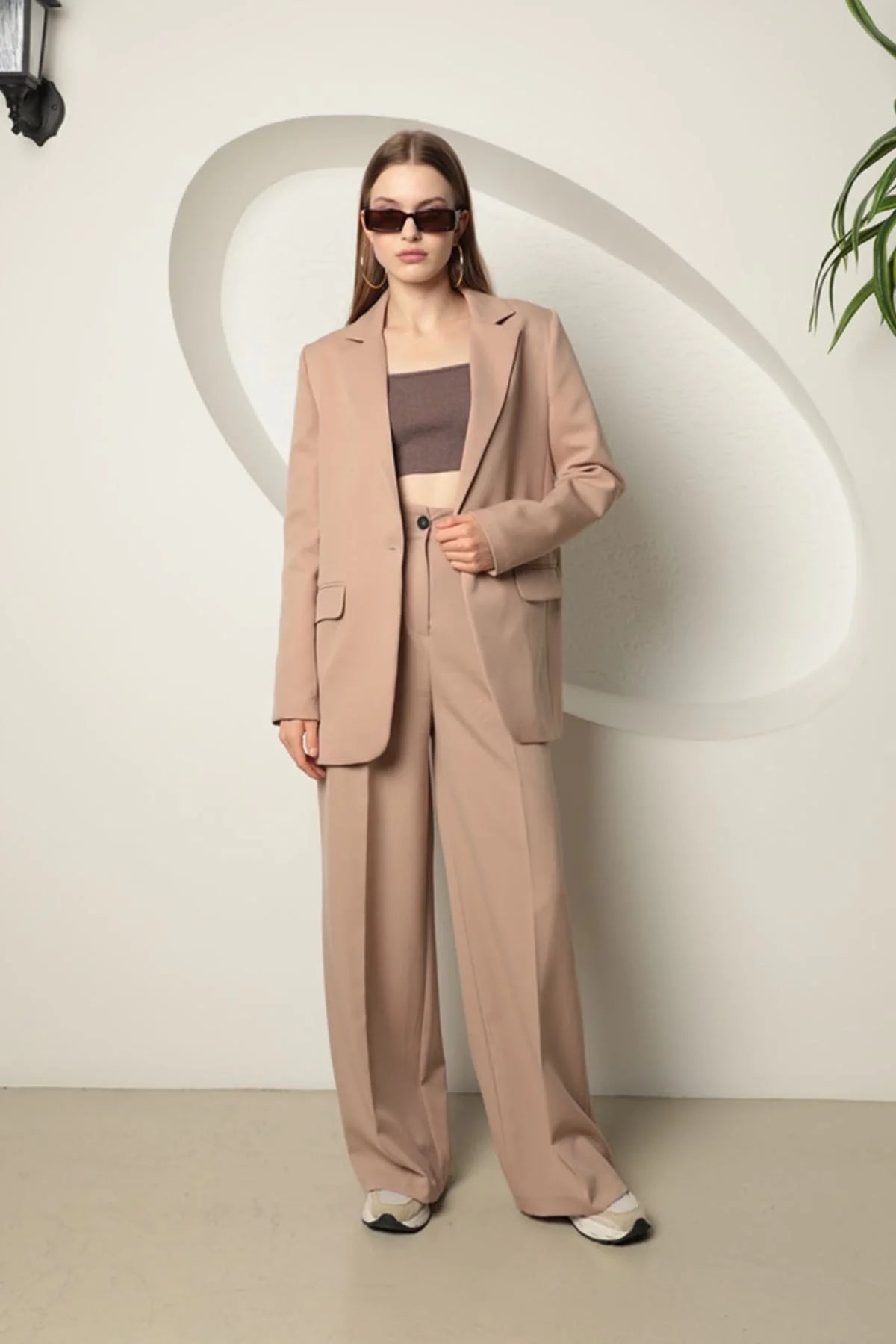 Atlas Kumaş Kadın Oversize Ceket-Bej